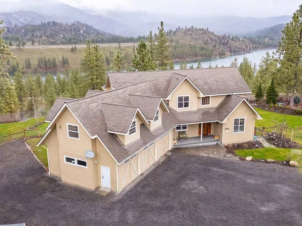 20721 N Calhoun Ln, Nine Mile Falls, WA 99026