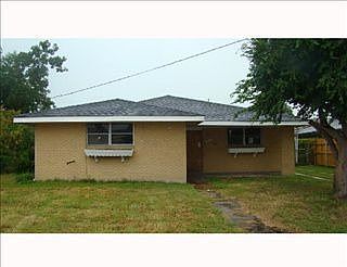 1st image of 4727 Evangeline Dr