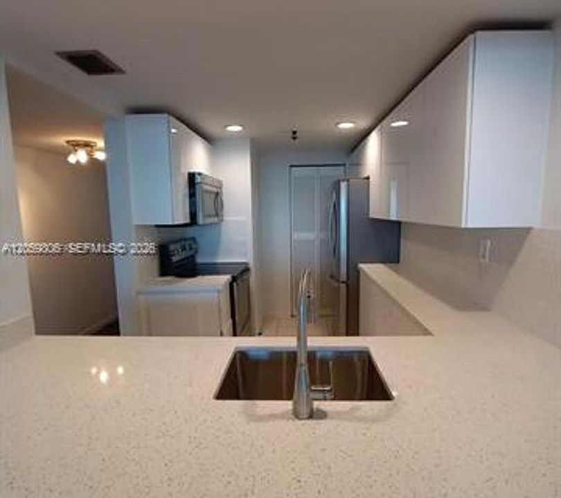 1st image of 1717 N Bayshore Dr #Cu-a-2938