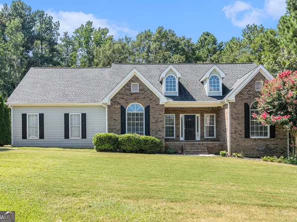 2017 Pheasant Run Dr, McDonough, GA 30252