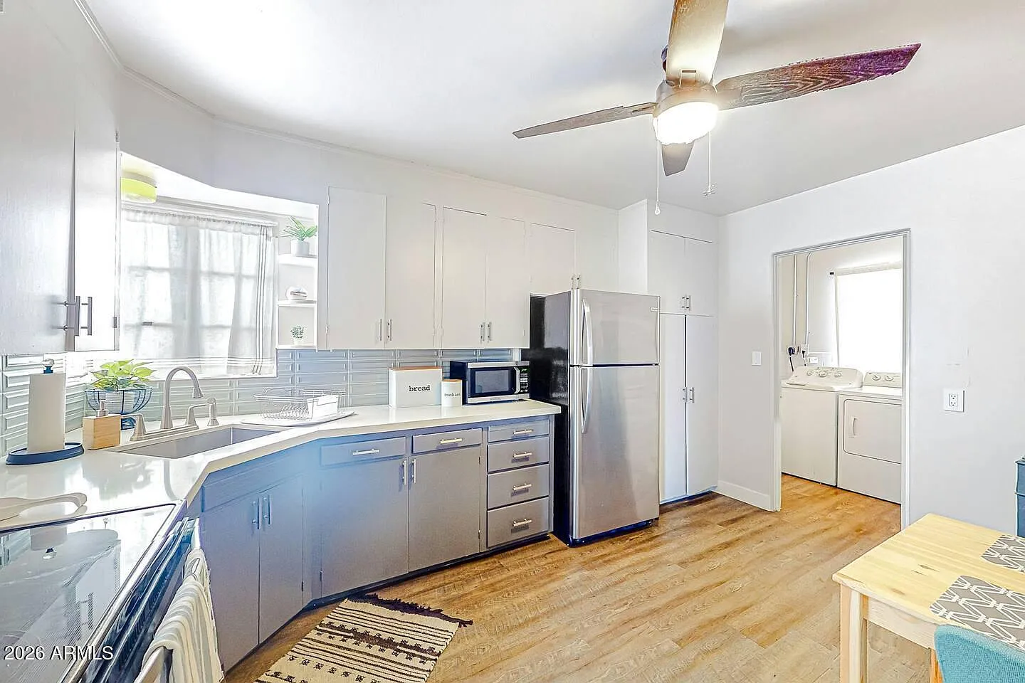 2 bed, 1.0 bath, 1058 sqft, $1,625 — Photo 4