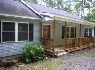 294 Canterbury Dr, Boone, NC 28607