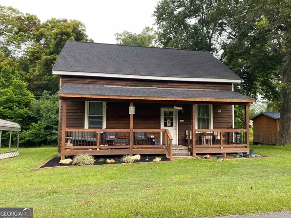 204 W Heritage Blvd S, Byron, GA 31008