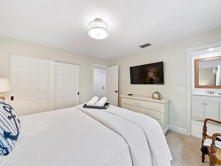 1315 Palmetto Ct #111 — Photo 14