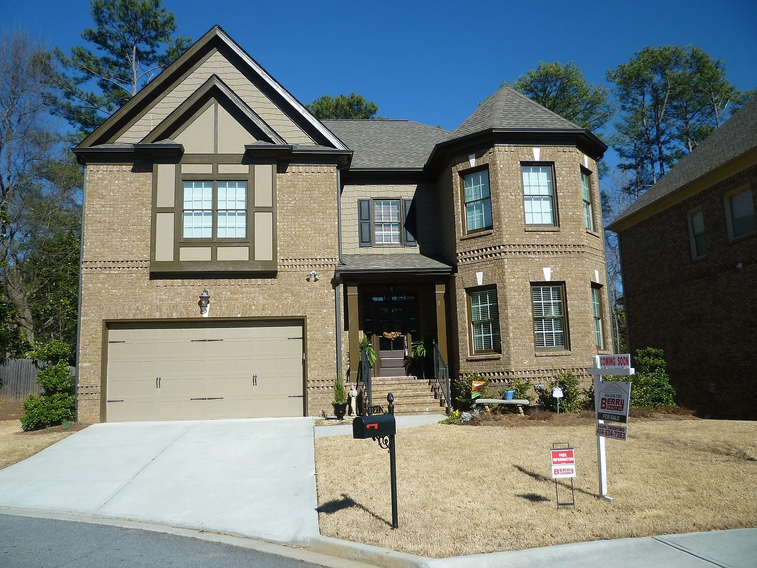 3121 Frazier Walk photo 1