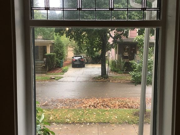 2nd image of 104 N Kenilworth Ave APT 1