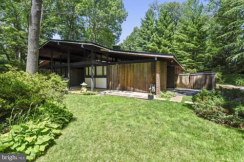 400 W Windsor Ave Photo 1