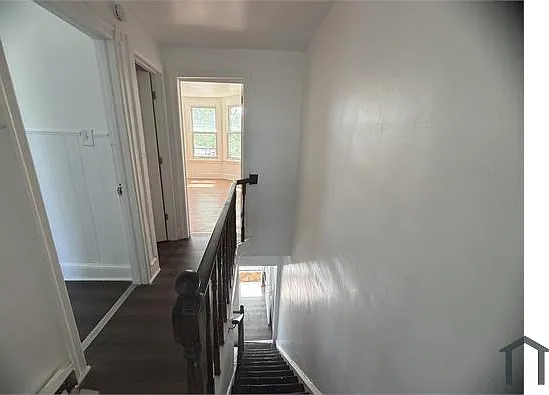 2301 Yelland St — Photo 2
