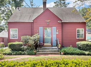 28 Knollwood Ave, Stamford, CT 06905