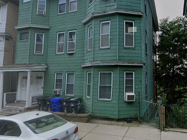 34 Fisher Ave #1 — Photo 8