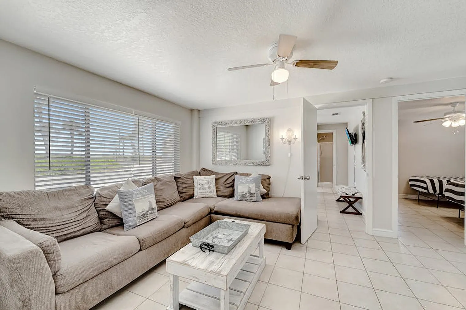2 bed, 2.0 bath, $3,323 — Photo 1