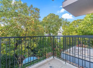 338 E 28th St #4R, Brooklyn, NY 11226