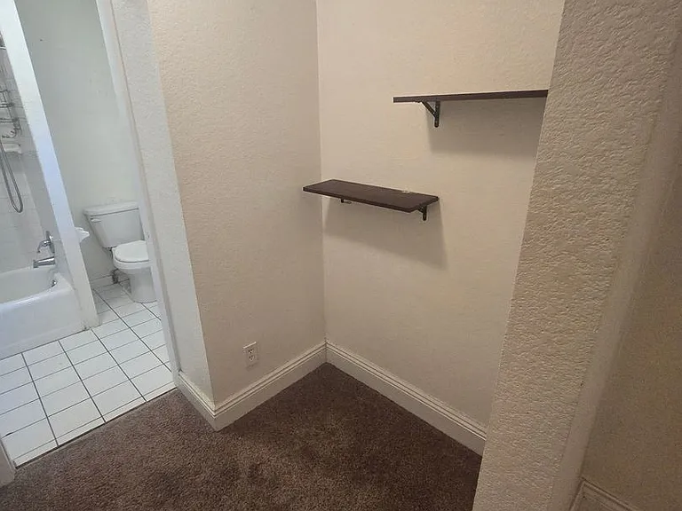 1025 Alta St — Photo 34