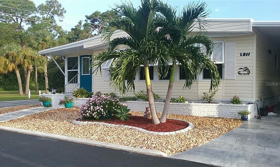 1st image of 77 Anne Bonny Cir