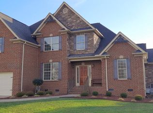 6608 Miniball Ln, Hixson, TN 37343