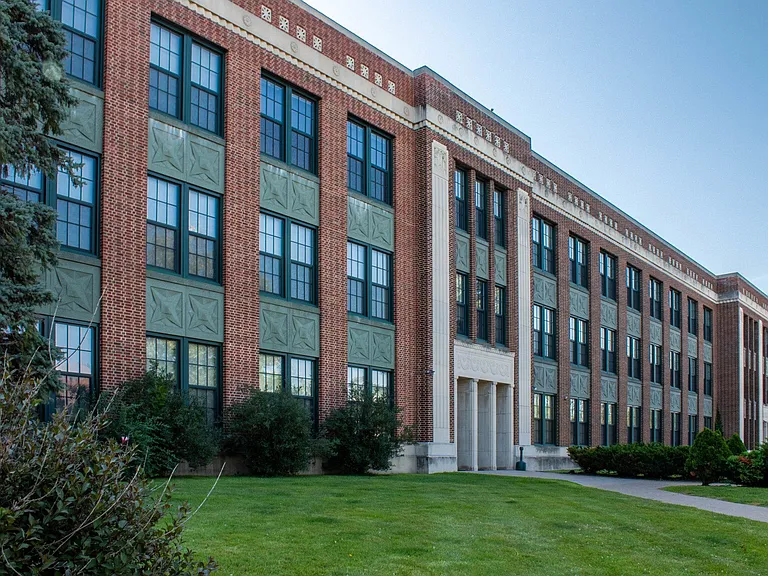 East High Apartments — Photo 30
