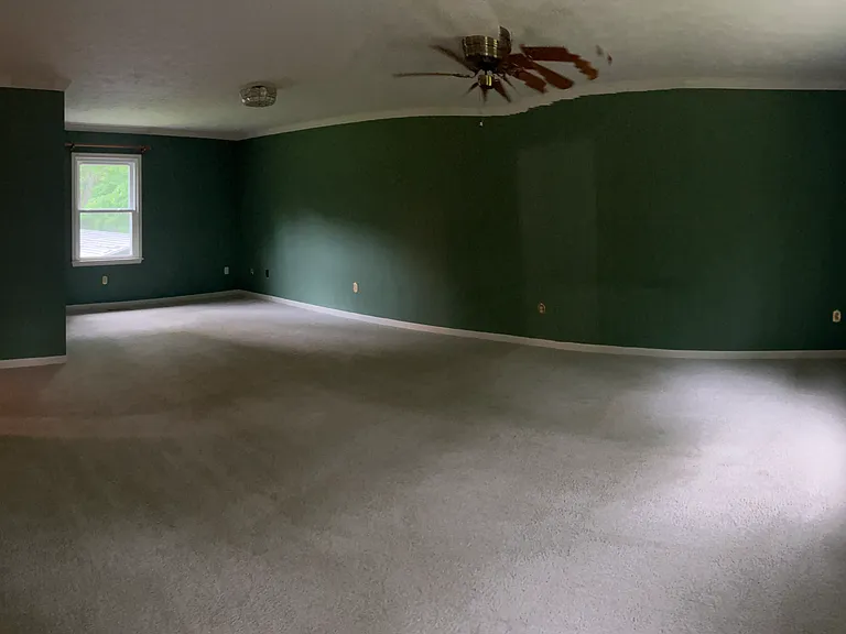 581 Running Bear Ct — Photo 3