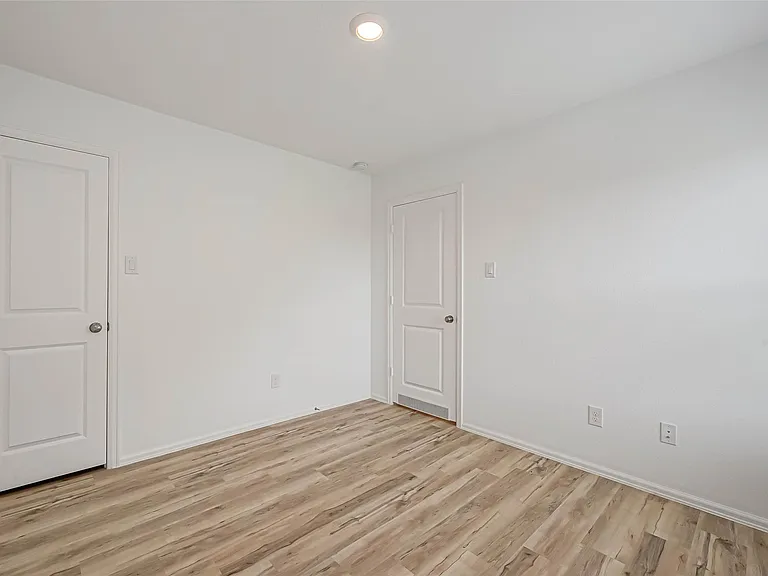 3426 Golden Amber Ct — Photo 12