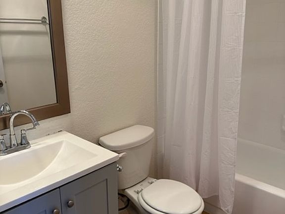 5th image of 10323 Woodbine St APT 205