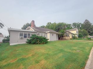 423 W Fayette St, Pittsfield, IL 62363
