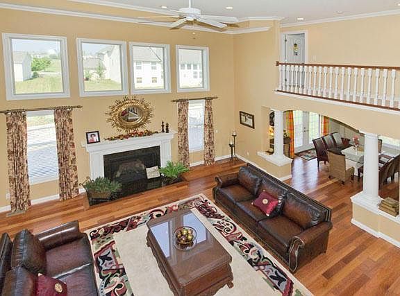 3rd image of 5012 Silver Woods Ln