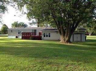 469 W Cairns St, Ellsworth, WI 54011