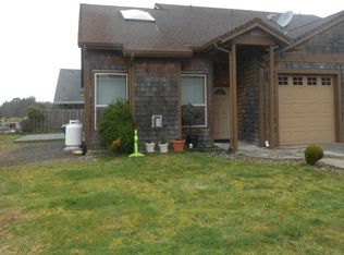 138 28th Street Nw, Long Beach, WA 98631