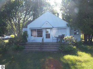 7061 S Beach Front St, Cedar, MI 49621
