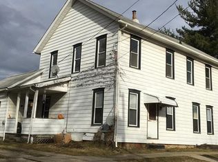 450 W Highland Ave, Ravenna, OH 44266