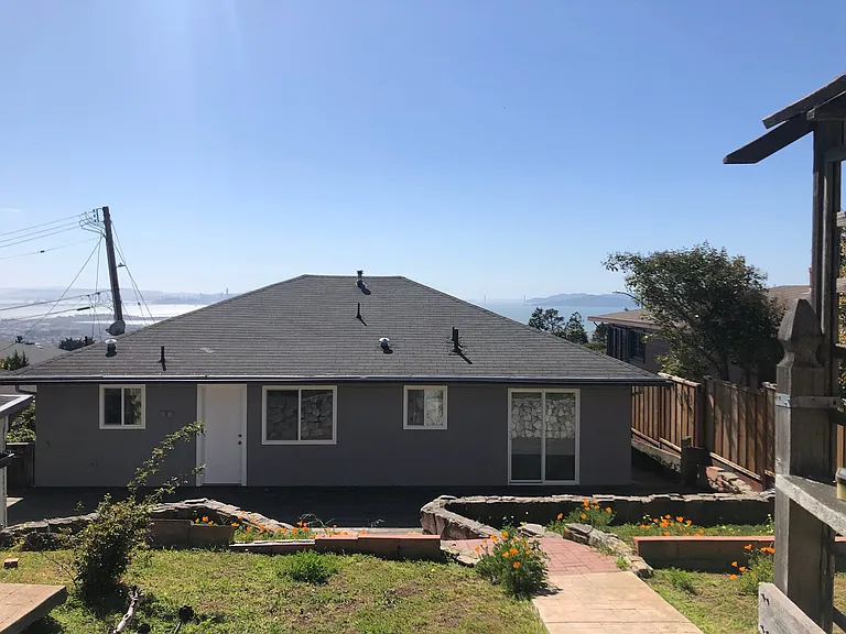 Kenilworth Dr — Photo 16