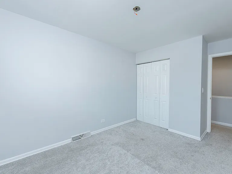 551 W Park Ave #F — Photo 20