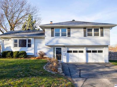 7653 Windsor Dr, Omaha, NE, 68114