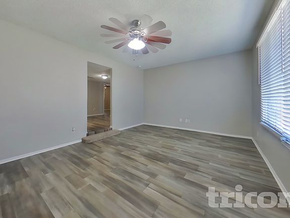 3rd image of 3601 W Country Gables Dr