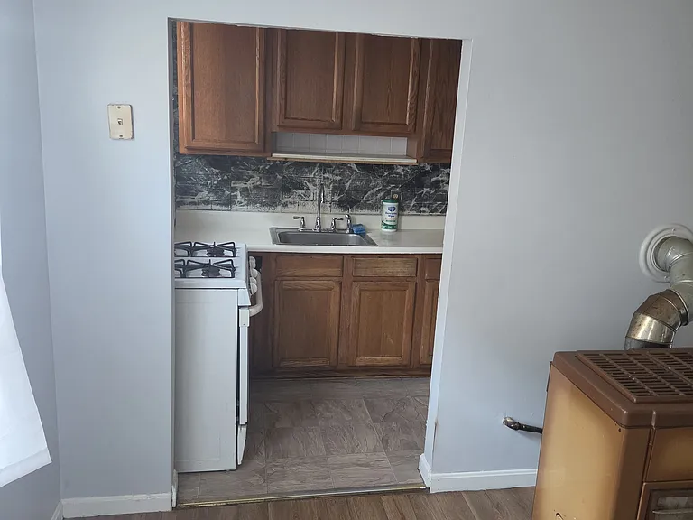 129 County Street 2 — Photo 3