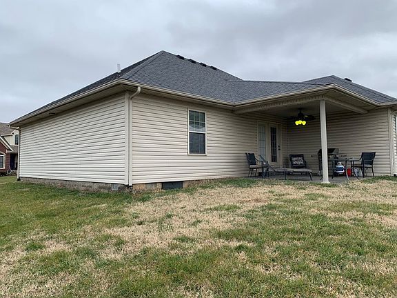 3rd image of 113 Piedmont Dr