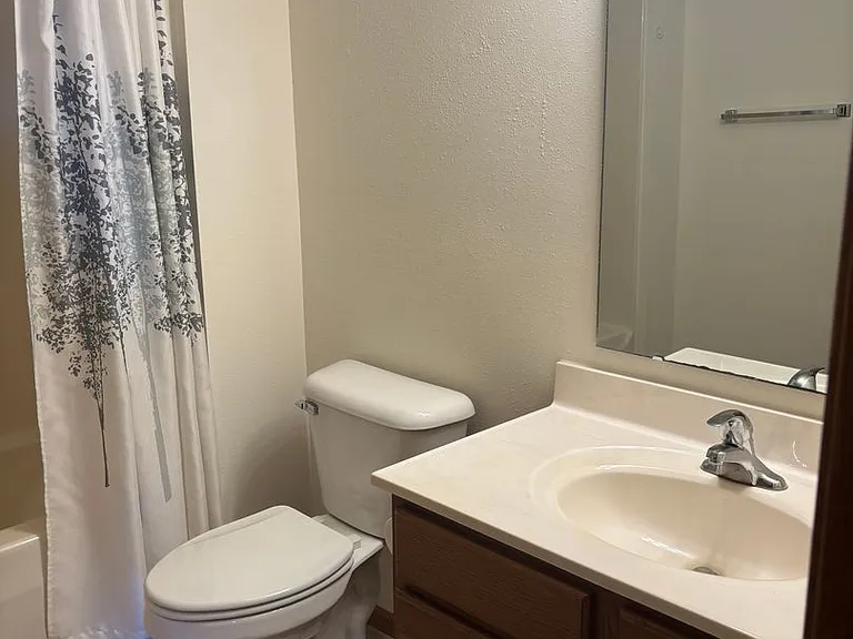 W1083 Lewis Ln — Photo 35