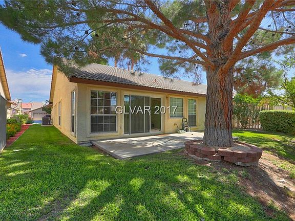 2nd image of 4901 Winterset Dr