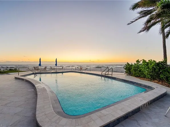 1919 Gulf Shore BLVD N #503, NAPLES, FL 34102