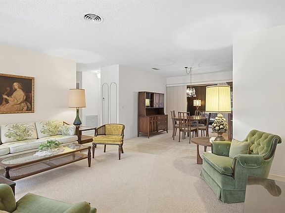 3rd image of 2548 FOREST PARKWAY N