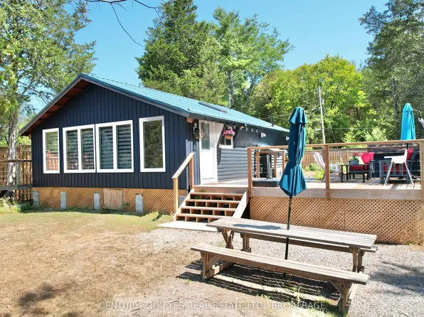 910 Hummingbird Ln, Leeds And The Thousand Islands, ON K0E 1L0