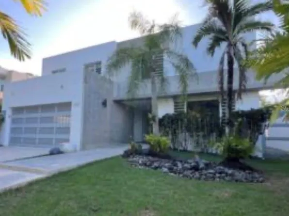 352 Santa Catalina, Guaynabo, PR 00969