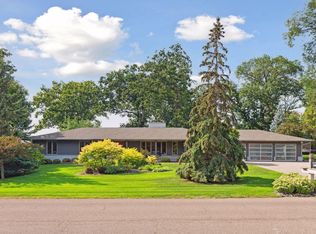 5708 Schaefer Rd, Edina, MN 55436