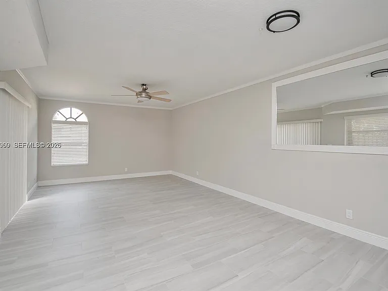 4240 Village Dr #B — Photo 3