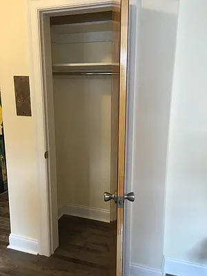 Rented by BRICK & GALO REALTY CORP | media 17