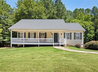 15 Wisteria Trl, Cartersville, GA 30120