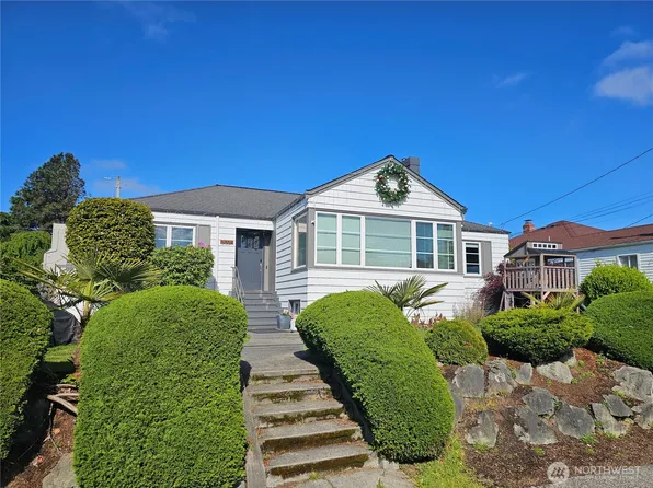 3039 63rd Avenue SW, Seattle, WA 98116