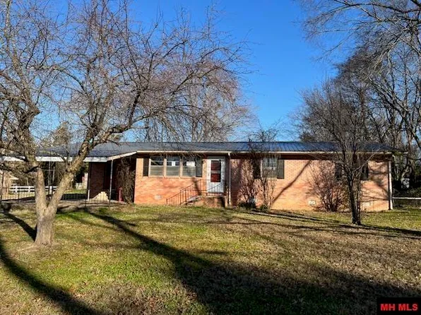 189 Highland St, Calico Rock, AR 72519