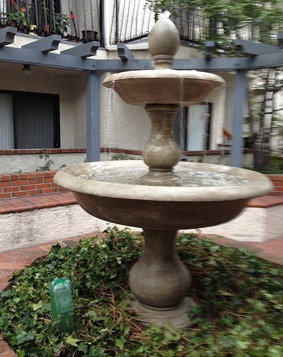 2nd image of 315 S Harvard Blvd Unit 104
