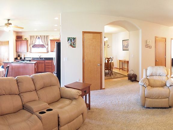 2nd image of 6207 Buena Ct