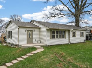 16 Warsaw Rd, Dry Ridge, KY 41035